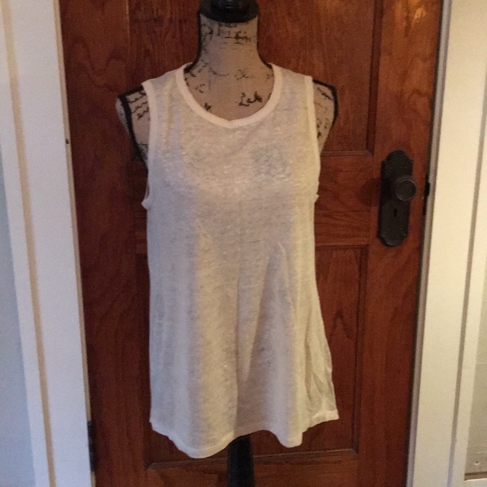 Sleeveless blouse